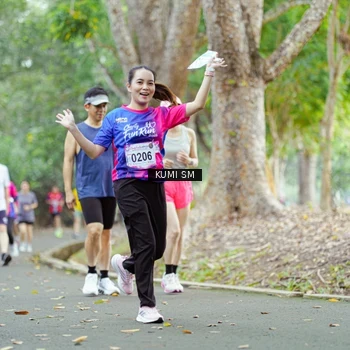 Runner Photo 8143415