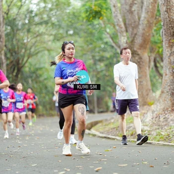 Runner Photo 8143418