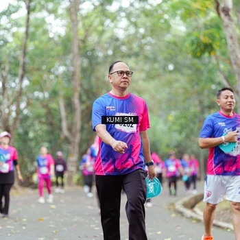 Runner Photo 8143494