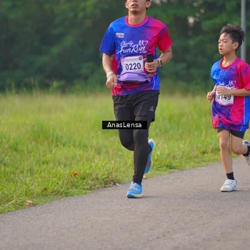 Runner Photo 8143633