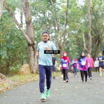 Runner Photo 8143659