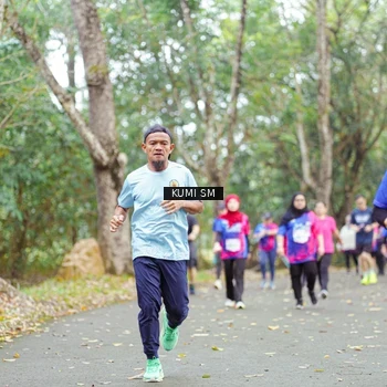 Runner Photo 8143666
