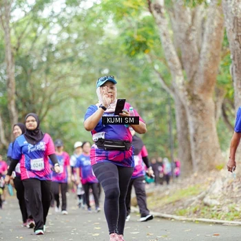 Runner Photo 8143696