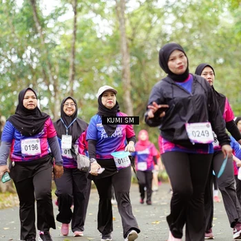 Runner Photo 8143698