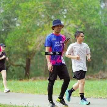 Runner Photo 8143764