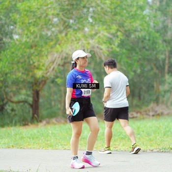 Runner Photo 8143788