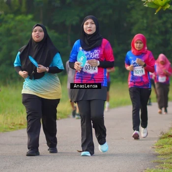 Runner Photo 8143801