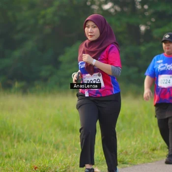 Runner Photo 8143871
