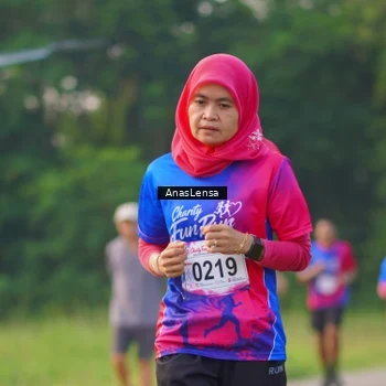 Runner Photo 8143943