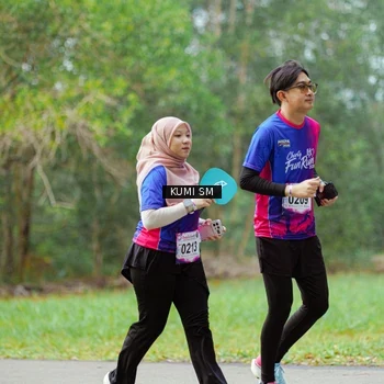 Runner Photo 8143954