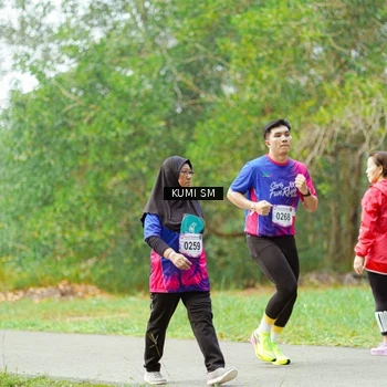 Runner Photo 8143973
