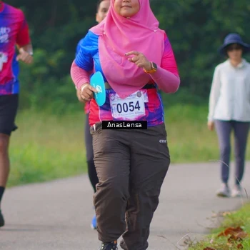 Runner Photo 8143986