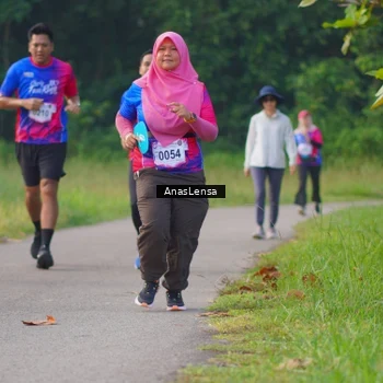 Runner Photo 8143988