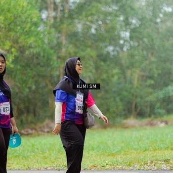 Runner Photo 8144002