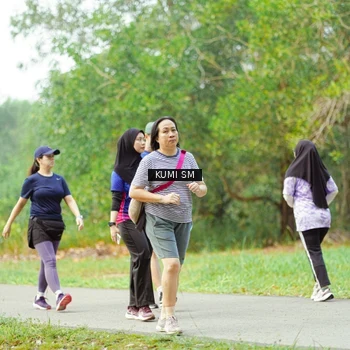 Runner Photo 8144011