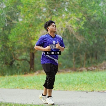 Runner Photo 8144036