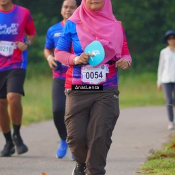 Runner Photo 8144065