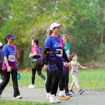 Runner Photo 8144073