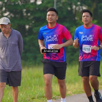 Runner Photo 8144100