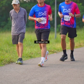 Runner Photo 8144131