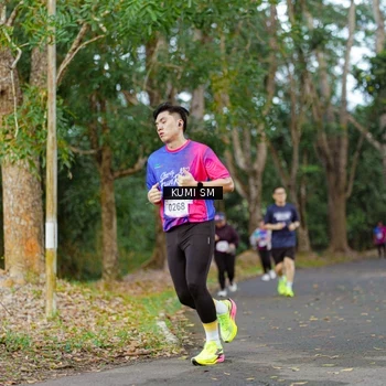 Runner Photo 8144132