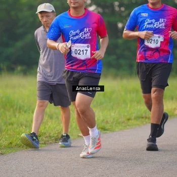 Runner Photo 8144199