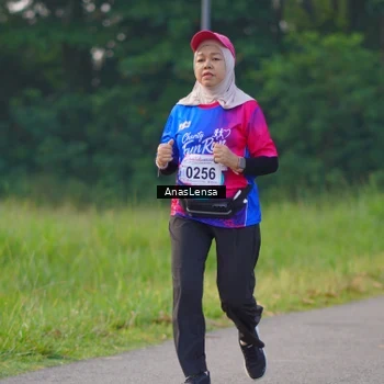 Runner Photo 8144200
