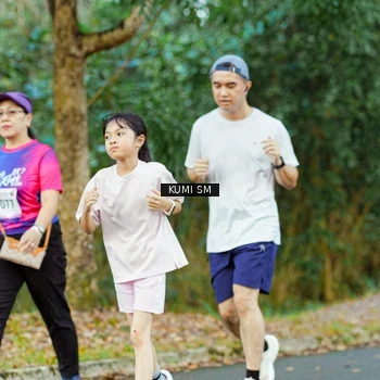 Runner Photo 8144207