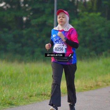 Runner Photo 8144247