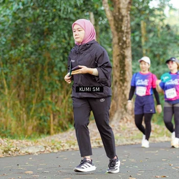Runner Photo 8144298