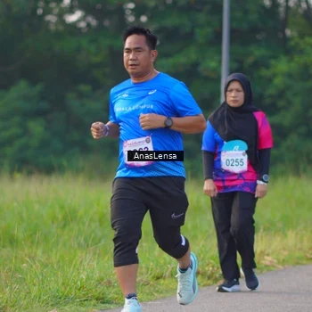 Runner Photo 8144376
