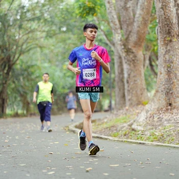 Runner Photo 8144580