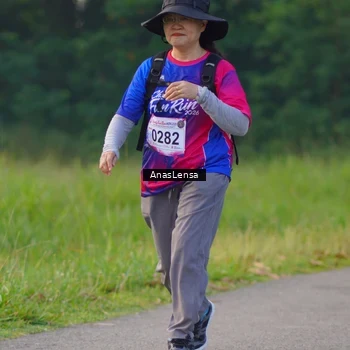 Runner Photo 8144660
