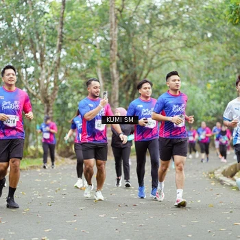 Runner Photo 8144666