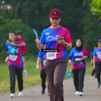 Runner Photo 8144687
