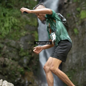 Runner Photo 8144696