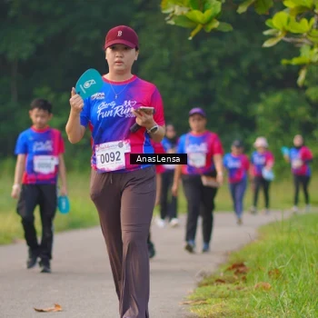 Runner Photo 8144711