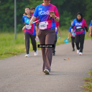Runner Photo 8144771