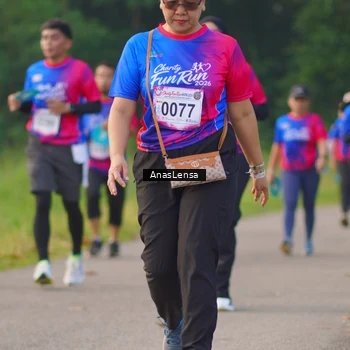 Runner Photo 8144849