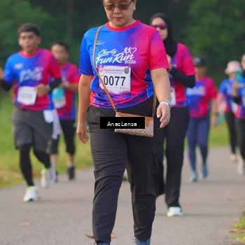 Runner Photo 8144872