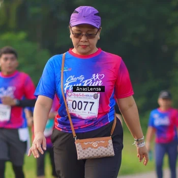 Runner Photo 8144895