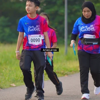Runner Photo 8144898