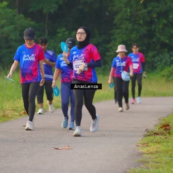 Runner Photo 8144905