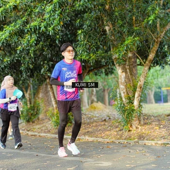 Runner Photo 8145035