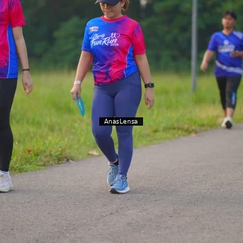 Runner Photo 8145041