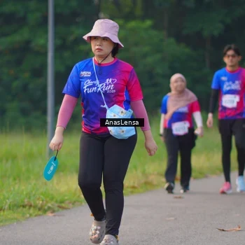 Runner Photo 8145063