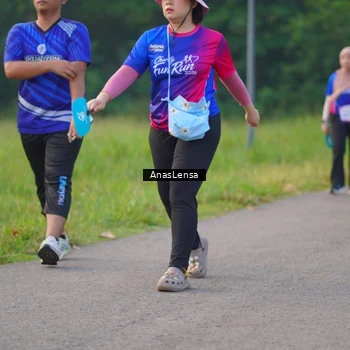 Runner Photo 8145073
