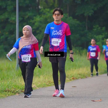 Runner Photo 8145084
