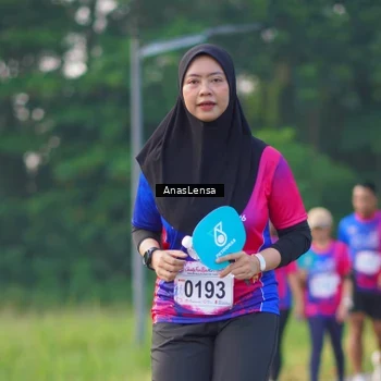 Runner Photo 8145089
