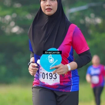 Runner Photo 8145096